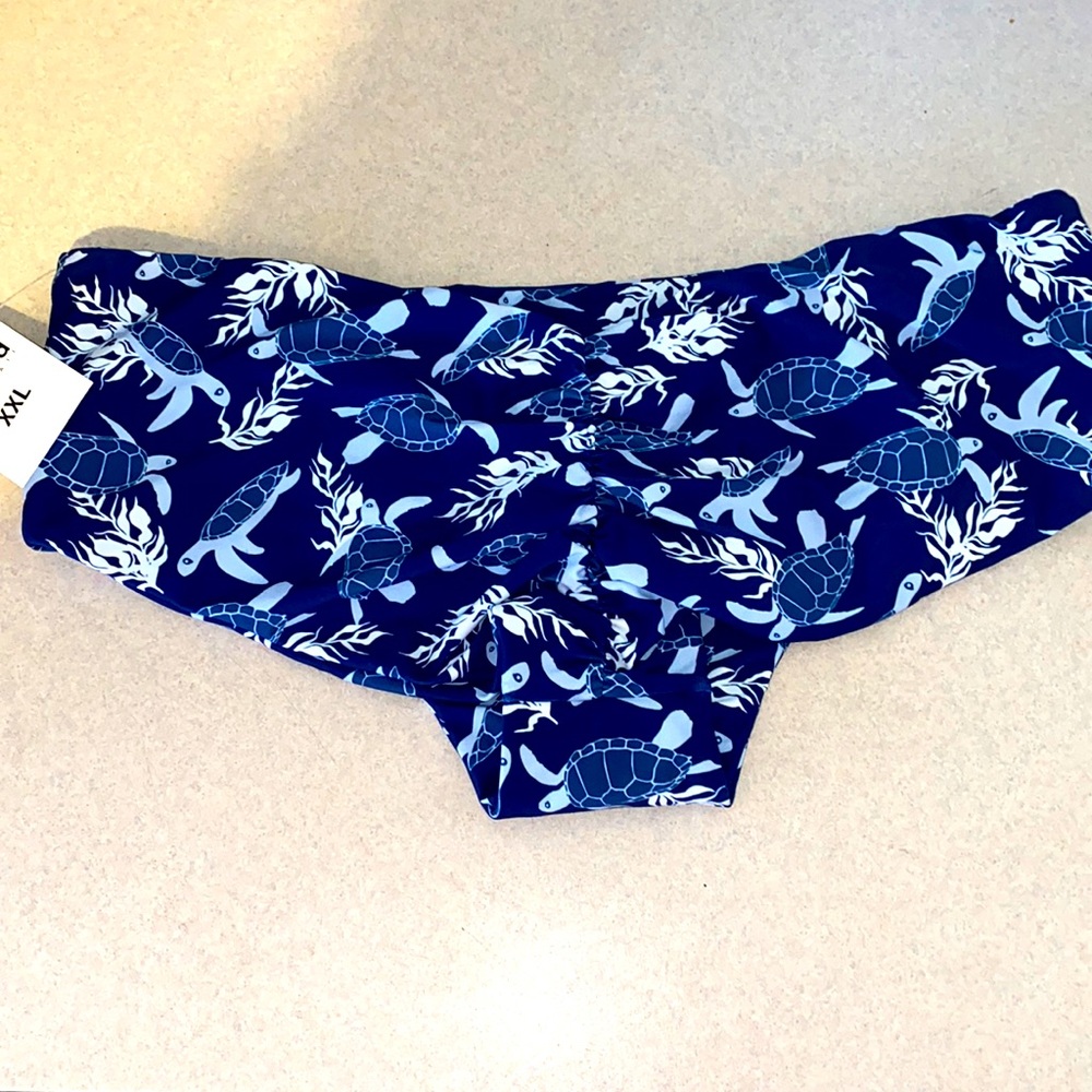 Fused Hawaii Kona bottoms size XXL